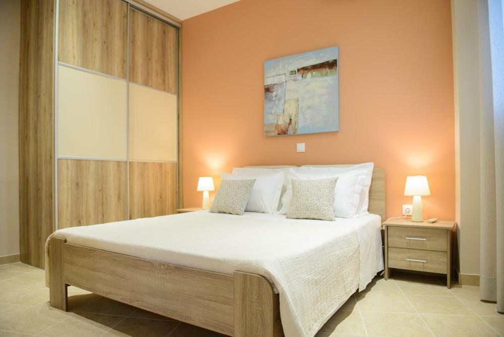 Beautiful House In Alimos Near To The Beach And Metro Athen Eksteriør bilde